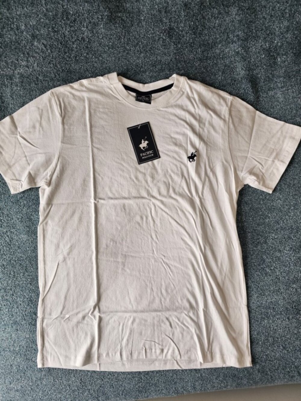NWT Pacific Polo Club Men’s White Graphic T-Shirt 100% Cotton Logo Tee Size M